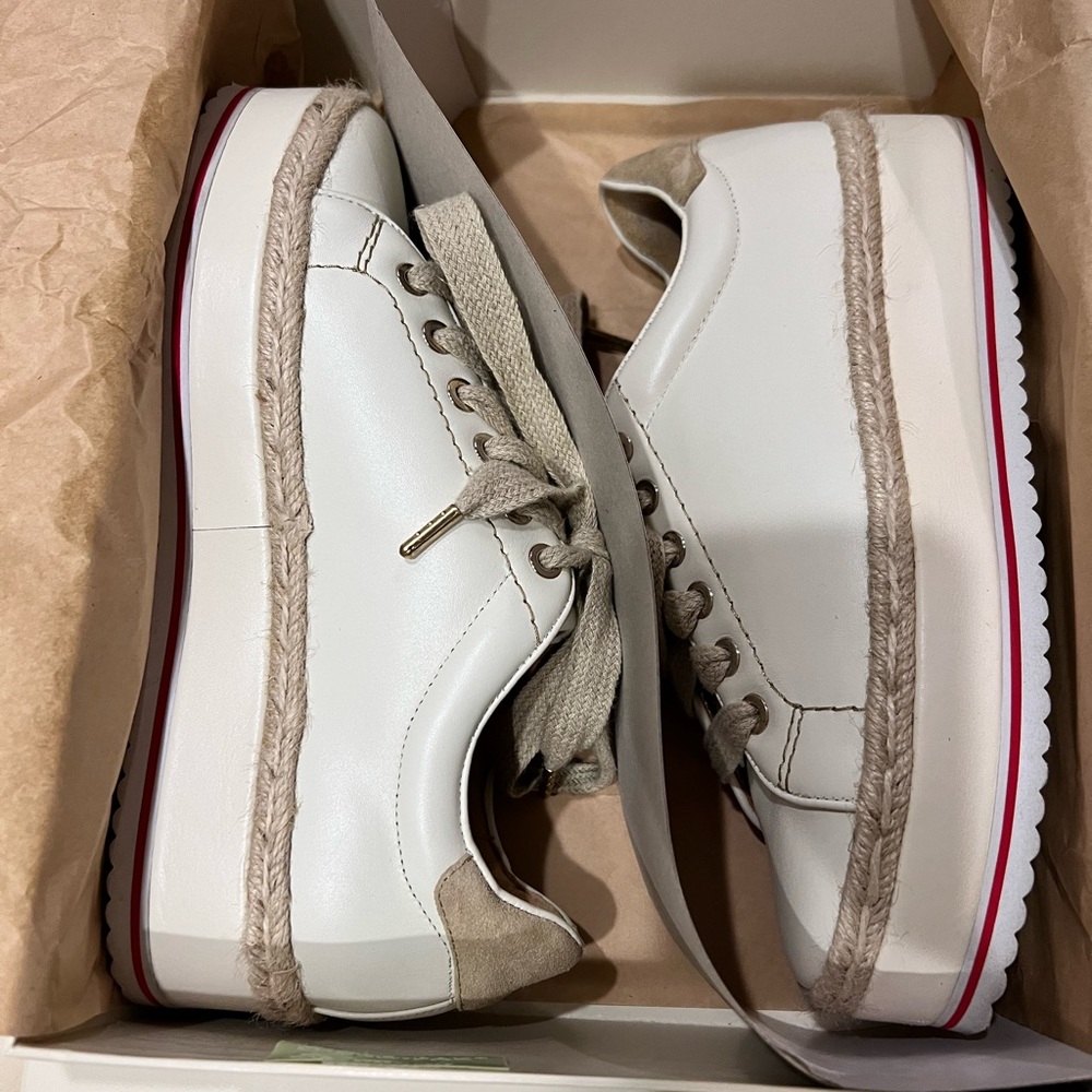 Joie sneakers